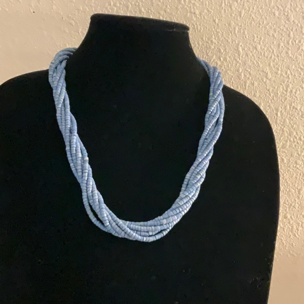 Elegant Blue Beaded Necklace